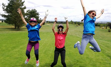 Une partie de golf entre copines