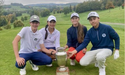 Internationaux de France de Foursome Mixte : le trophée pour Guyot et Moreau