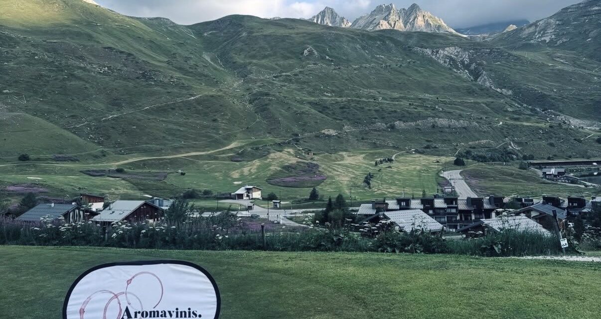 Â Tignes, une « Aromavinis Golf Cup » au sommet